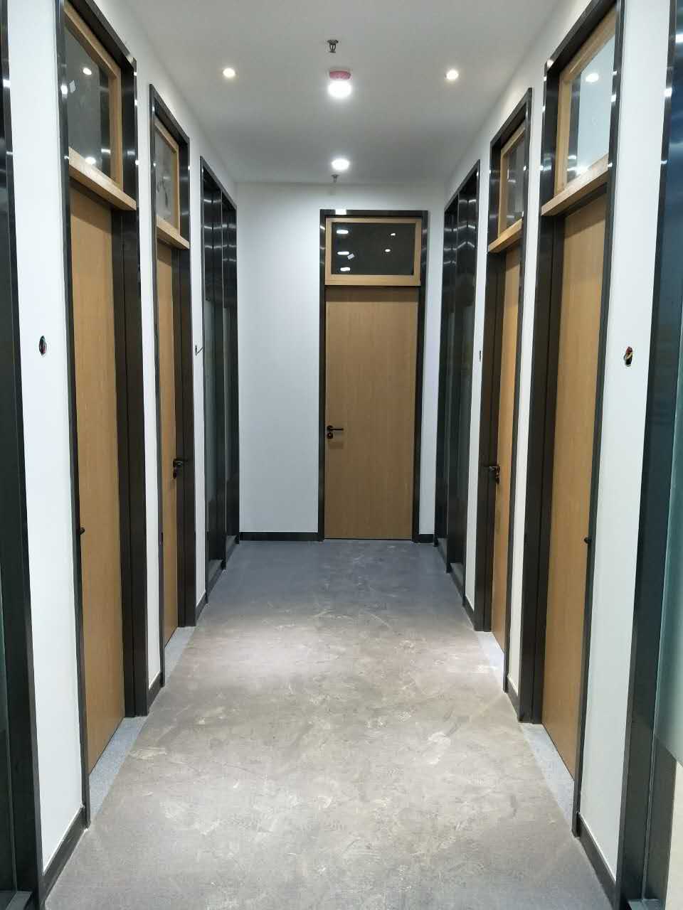 西安學校專業門
